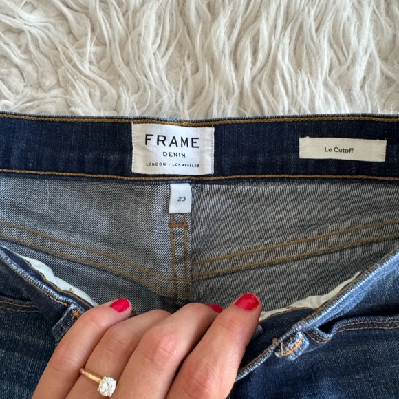 Frame demin short - Picture 3 of 3